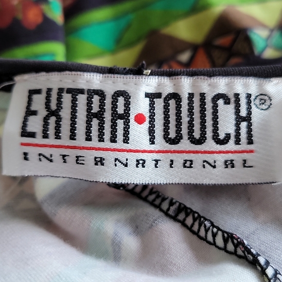 VINTAGE EXTRA TOUCH INTERNATIONAL SWIMSUIT - Picture 7 of 15